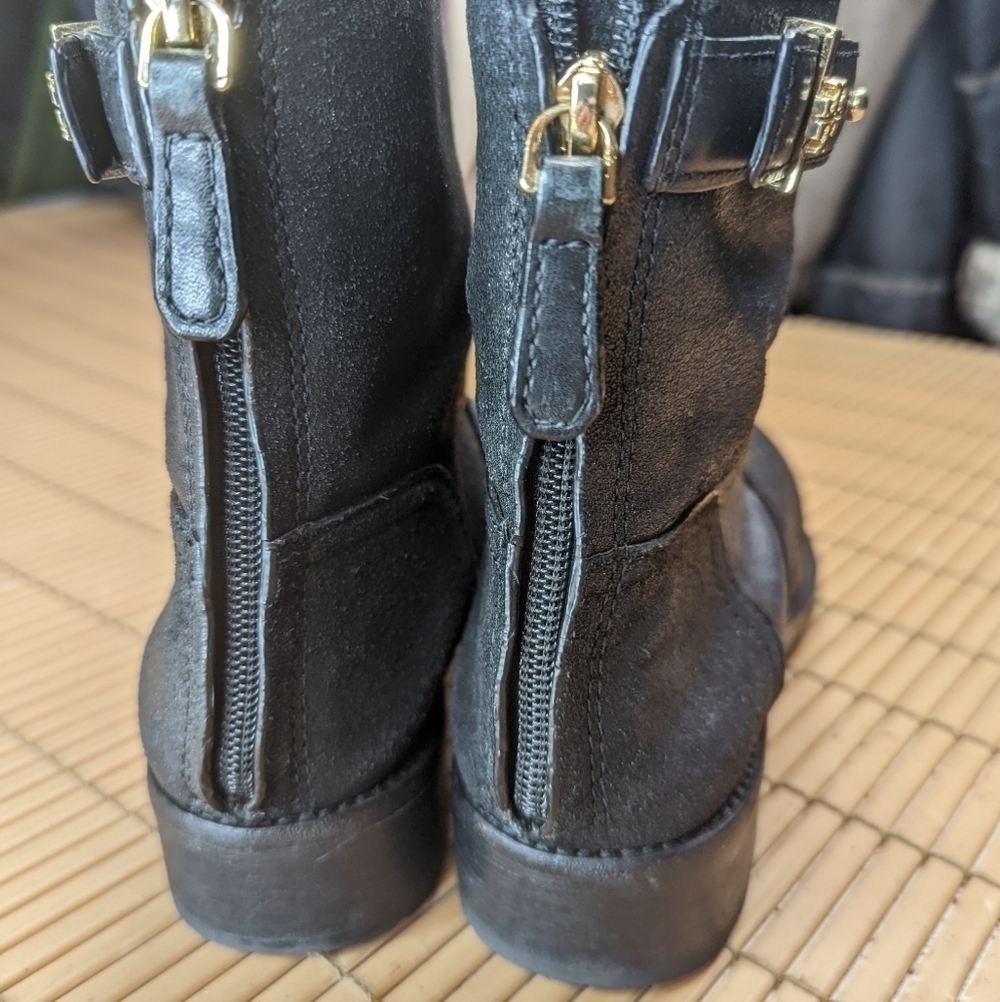 TORY BURCH "SELENA" BLACK DISTRESSED CRINKLE LEATHER REVA MOTO BACK ZIP GOLD LOG - Picture 7 of 11